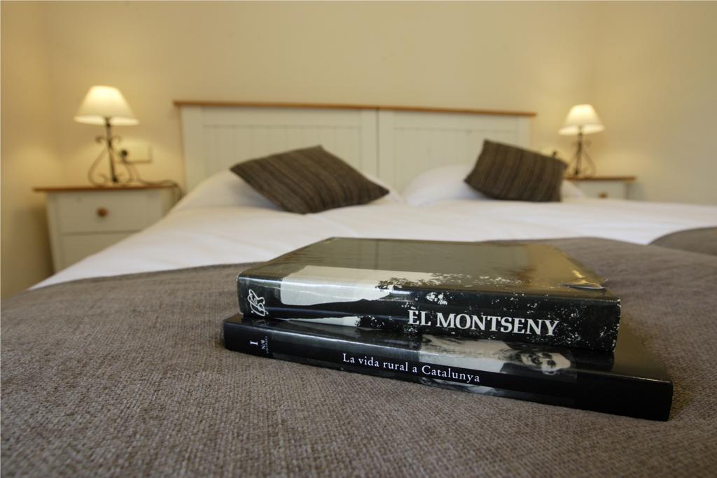 Apartaments Rural Montseny Gualba de Dalt Ngoại thất bức ảnh